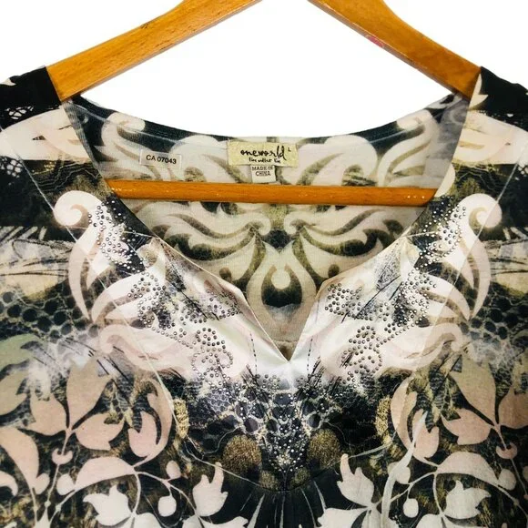 One World Womens Flutter Sleeve Top Sz Large Floral Pattern Embellished - Picture 2 of 11